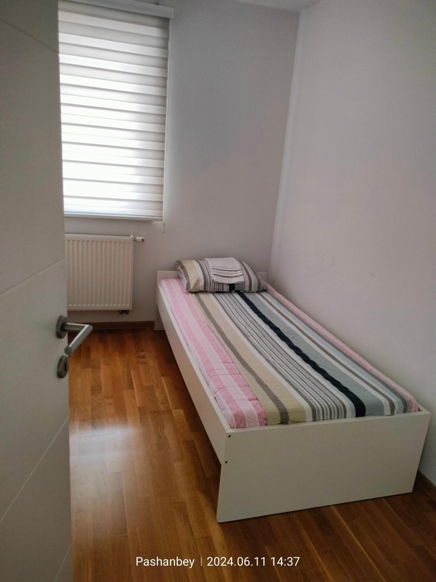 Pashano1 * Sarajevo